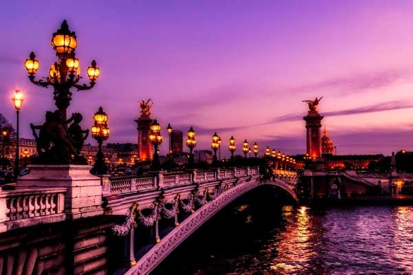 immagine di Pasqua per Parigi